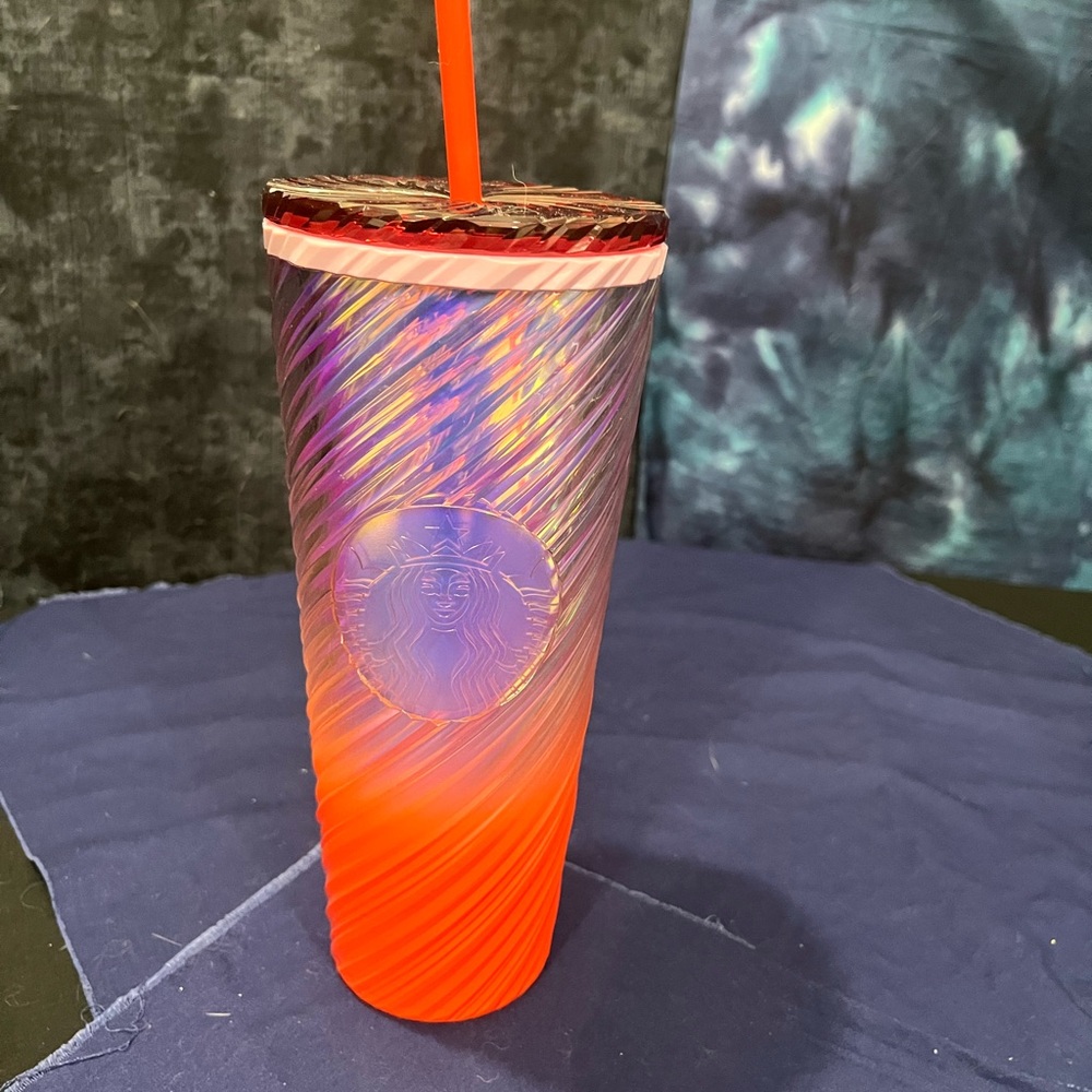 Starbucks 2025 Sunrise Swirl Cold Cup 24 oz Light Purple Orange NWT Collectible